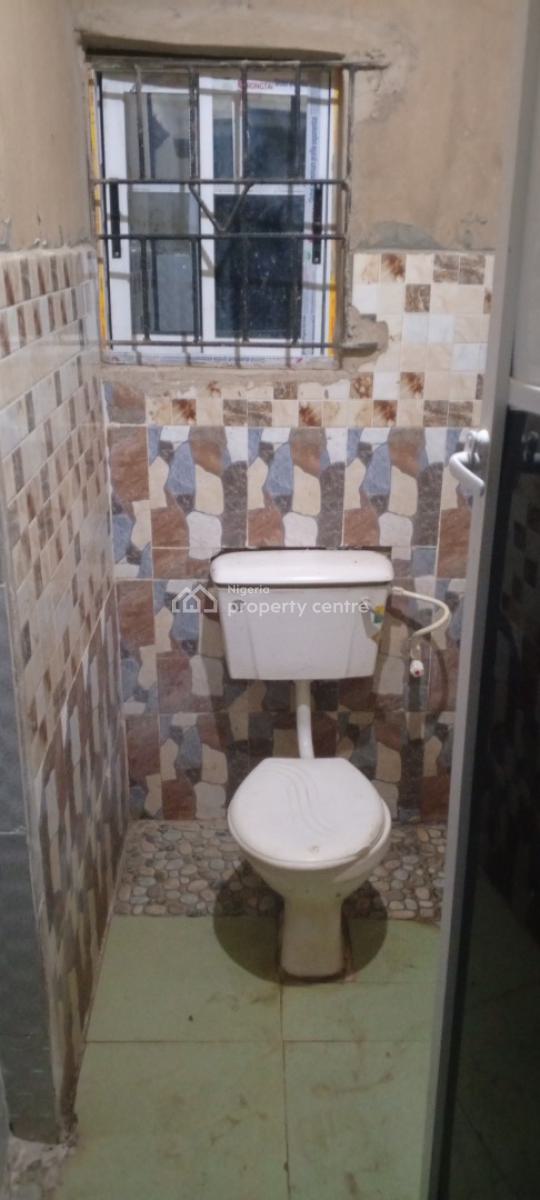 Spacious Mini Flat Ensuit in an Estate, Short Drive From Arepo/magboro, Asese, Ibafo, Ogun, Mini Flat (room and Parlour) for Rent
