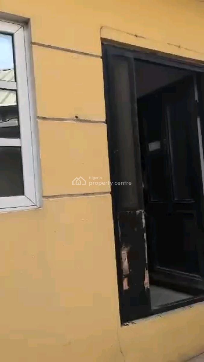a Neatly Used and Well Maintained Mini Flat Grand Floor, Gbagada, Lagos, Mini Flat (room and Parlour) for Rent