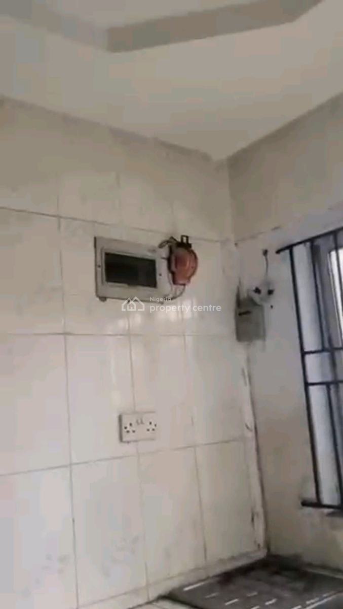 a Neatly Used and Well Maintained Mini Flat Grand Floor, Gbagada, Lagos, Mini Flat (room and Parlour) for Rent
