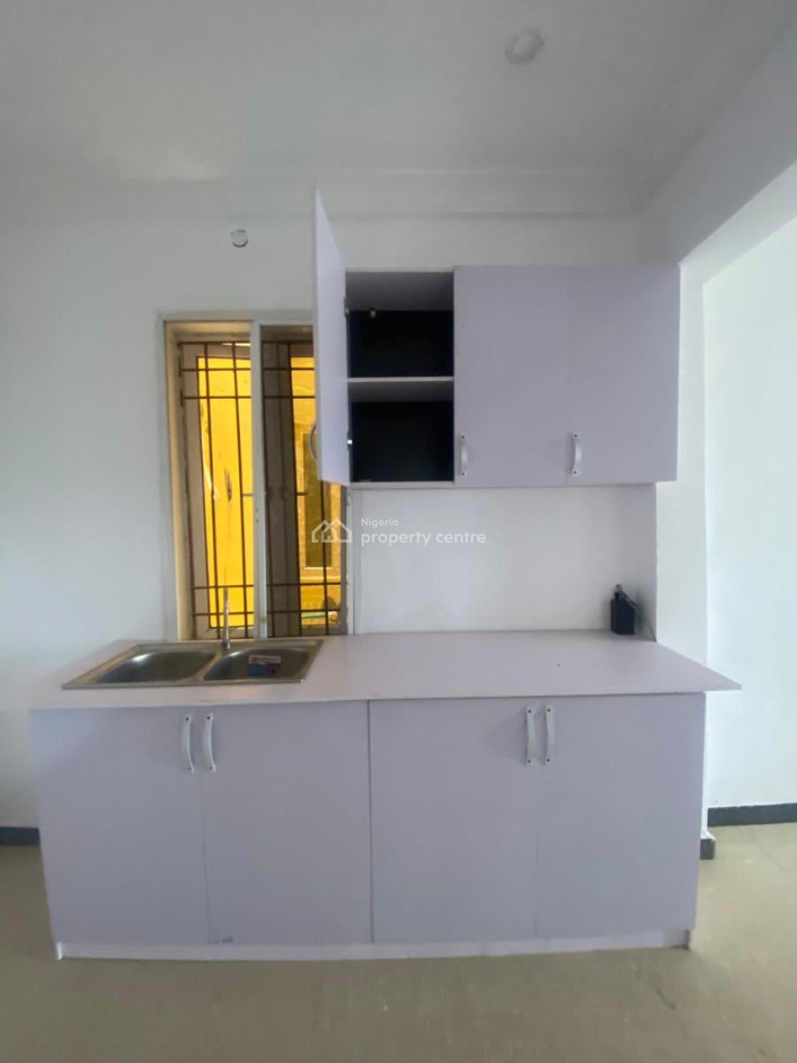 a Comfortable & Secure Home, Ikate, Lekki, Lagos, Flat / Apartment for Rent