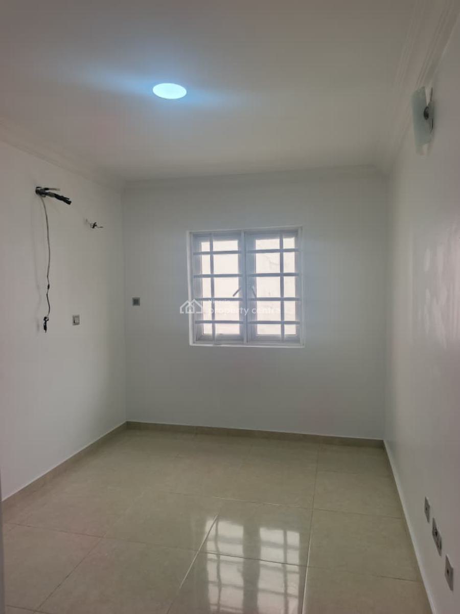Smart Spacious 3 Bedrooms Terrace Duplex with Bq., in Estate at Ikate Lekki Phase 1, Ikate, Lekki, Lagos, Terraced Duplex for Rent