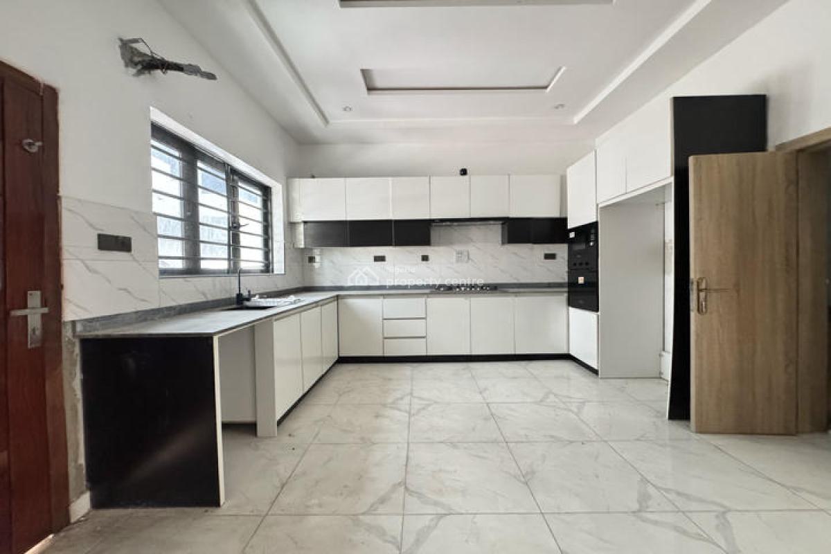Well Finished and Spacious 5 Bedrooms Detached Duplex with Bq, Ologolo, Lekki, Lagos, Detached Duplex for Sale