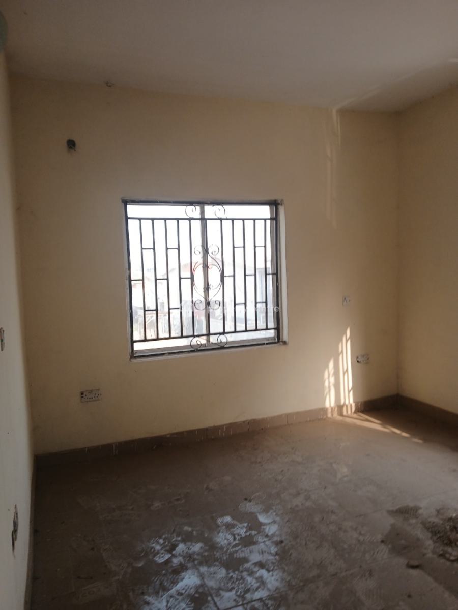 3 Bedrooms Apartment, Upstairs, Sterling Heights, Alapere, Ketu, Lagos, House for Sale