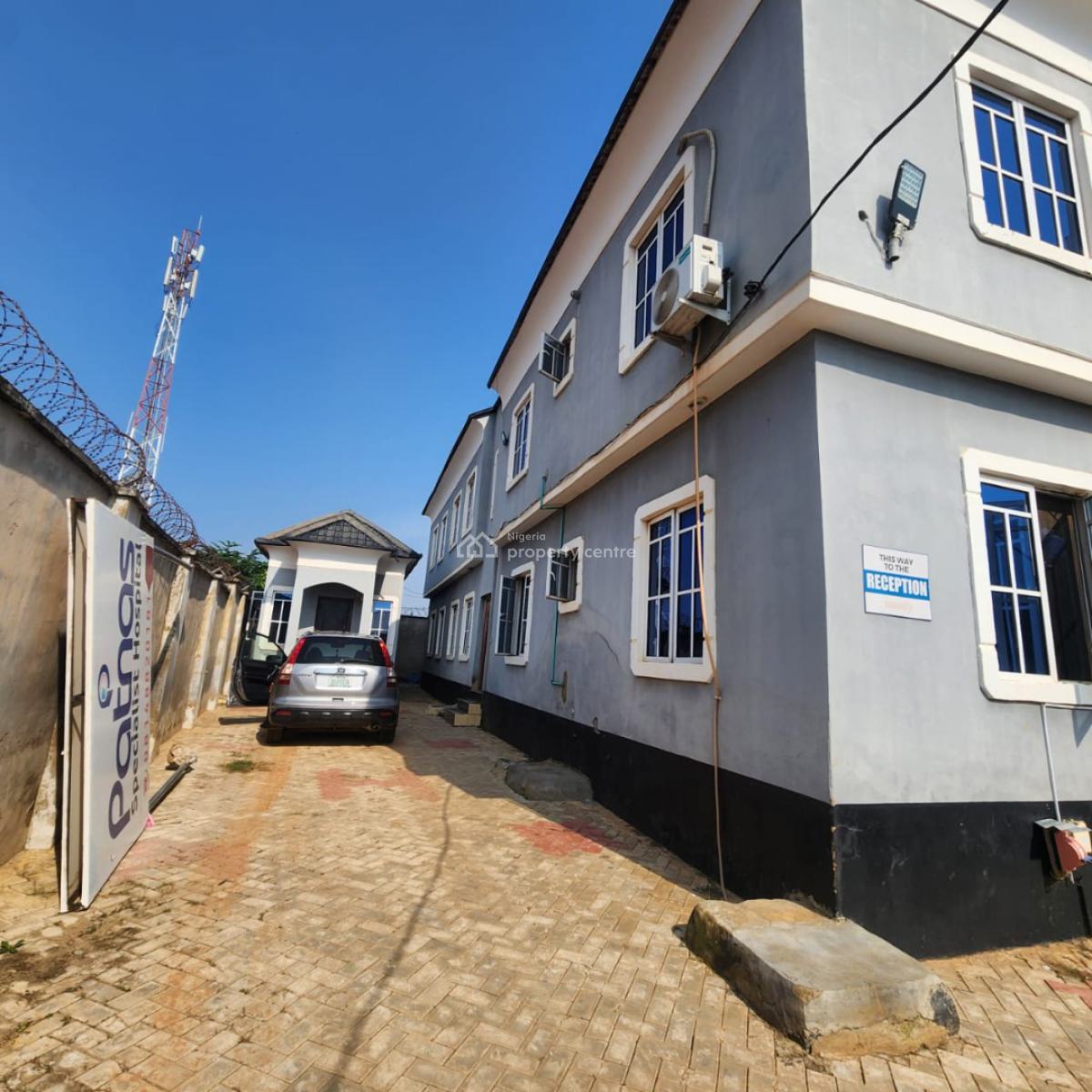 Tastefully Built Block of 4flats at Olorunda Akobo Ibadan, Olorunda, Akobo, Ibadan, Oyo, Block of Flats for Sale