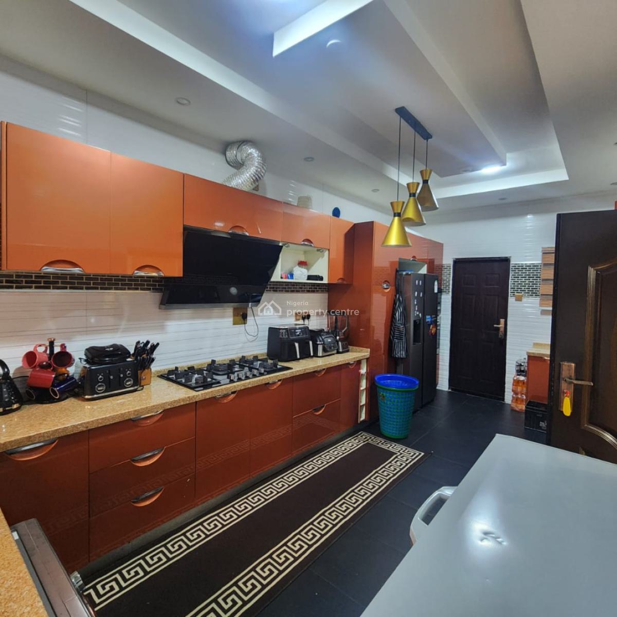 Furnished Duplex of 5 & 2bedrooms in Eleyele Estate, Providence Estate, Eleyele, Ibadan, Oyo, Detached Duplex for Sale