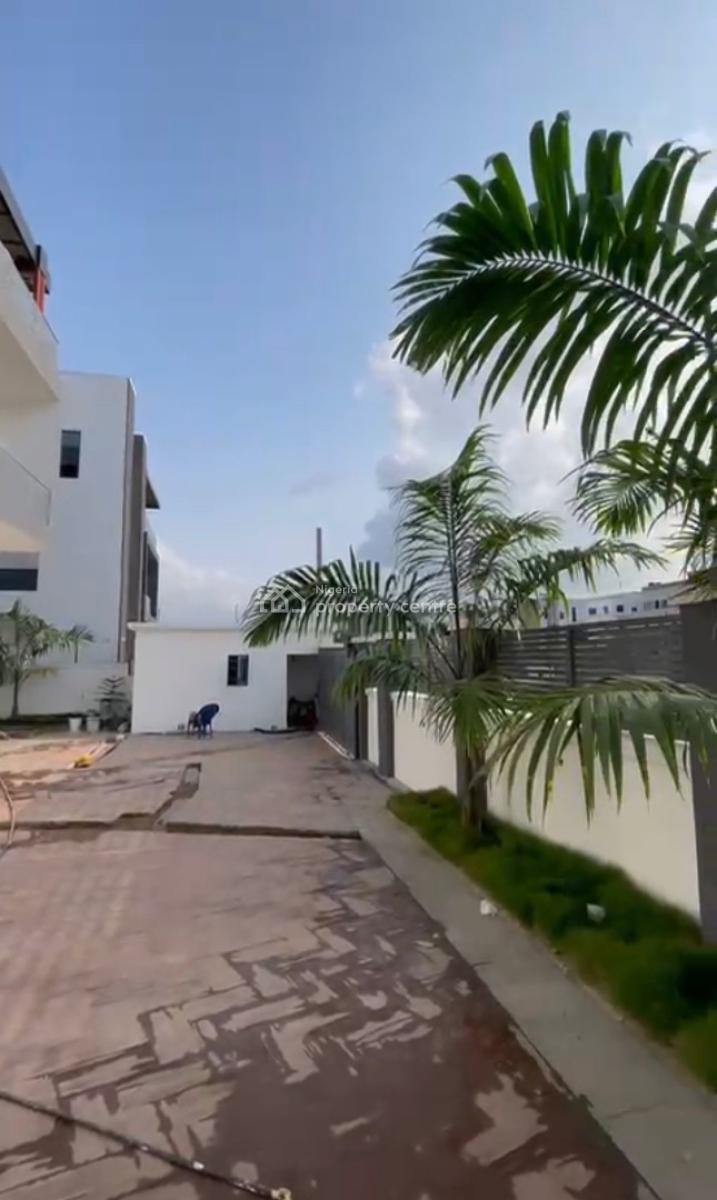 Luxurious Spacious 5bedroom En-suite Duplex + Bq, in an Estate, Life Camp, Abuja, Detached Duplex for Sale
