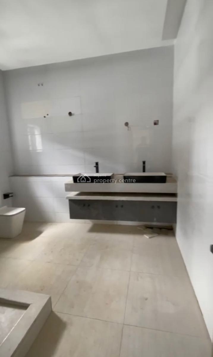 Luxurious Spacious 5bedroom En-suite Duplex + Bq, in an Estate, Life Camp, Abuja, Detached Duplex for Sale