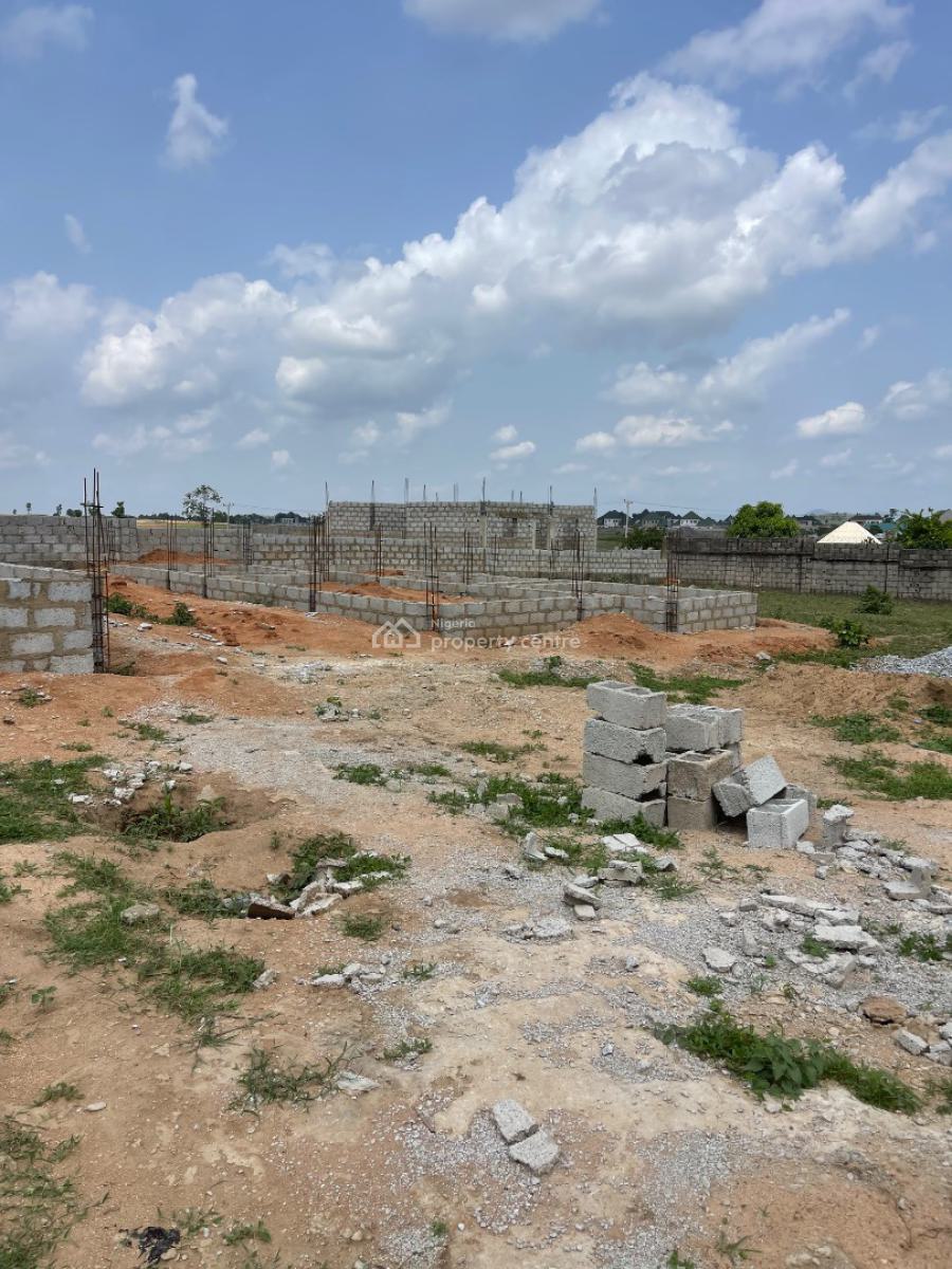 400sqm for a Modern 4-bedroom Detached Duplex, Iris Court, Sabon Lugbe, Lugbe District, Abuja, Residential Land for Sale