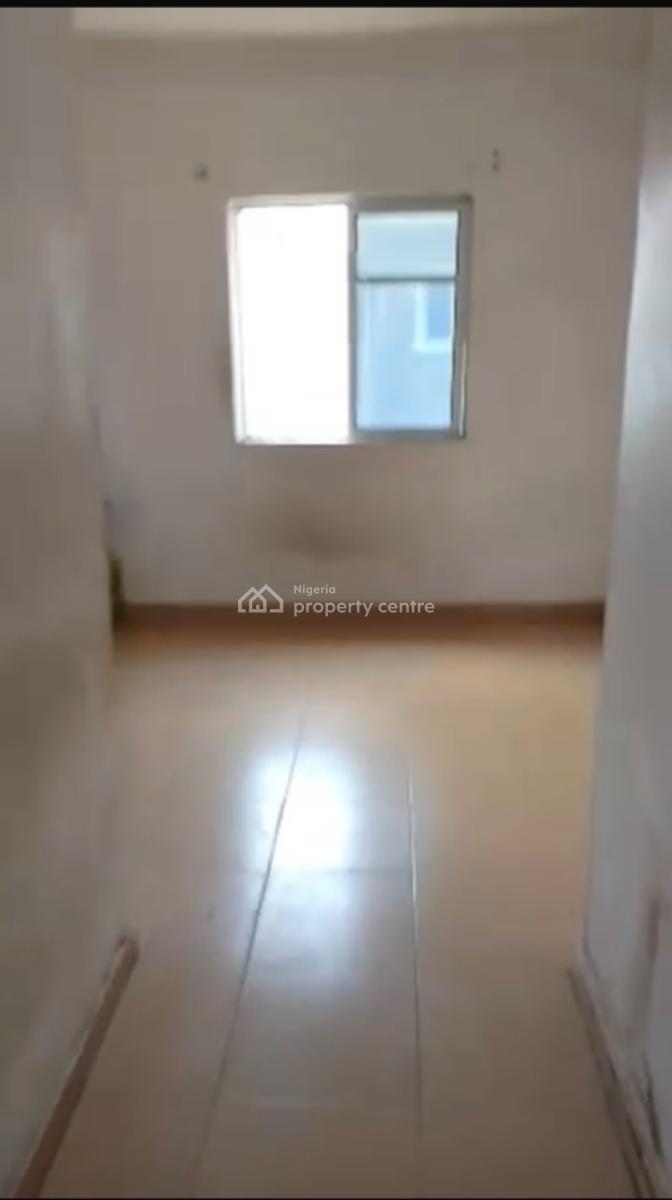 Affordable Self Contain with Kitchen Cabinet, Shomolu, Lagos, Self Contain (single Rooms) for Rent