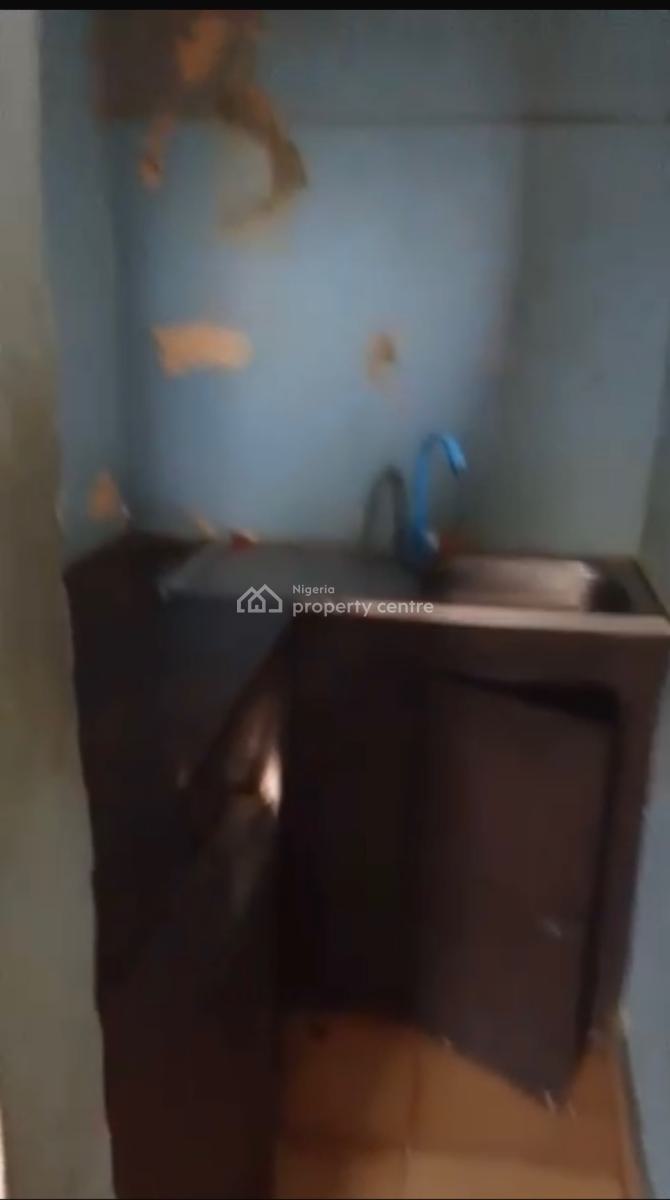 Affordable Self Contain with Kitchen Cabinet, Shomolu, Lagos, Self Contain (single Rooms) for Rent