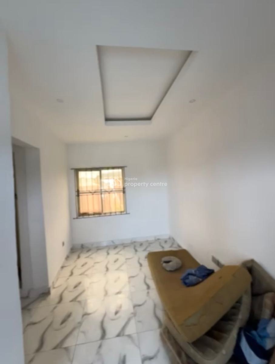 a Standard Mini Flat with Kitchen Cabinet, Close to The Island, Ilaje, Akoka, Yaba, Lagos, Mini Flat (room and Parlour) for Rent