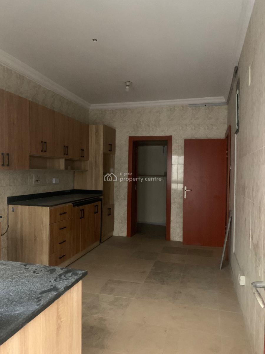 Serviced 3 Bedroom Terraced Duplex with Bq, Lekki Phase 1, Lekki, Lagos, Terraced Duplex for Rent