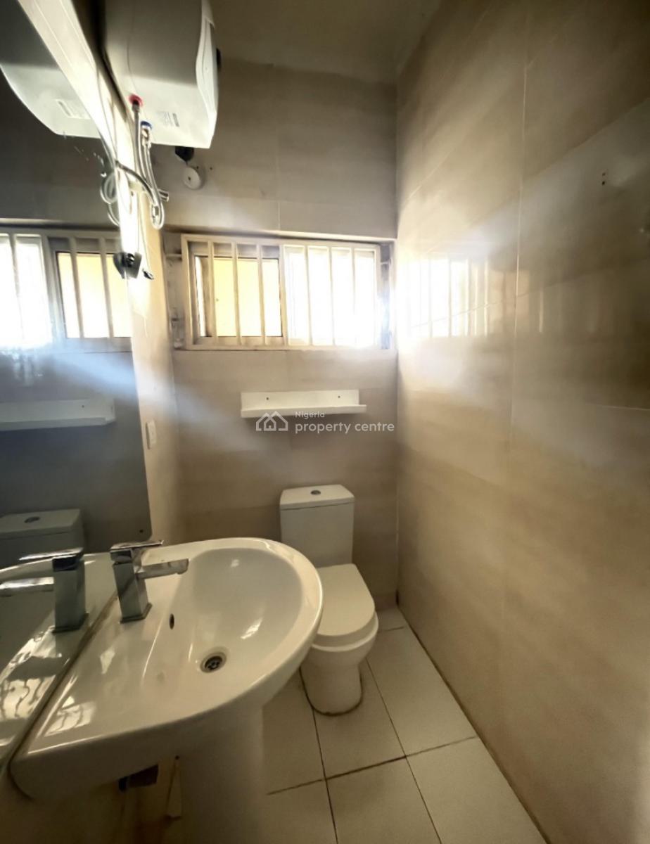 Exquisite 3 Bedroom Penthouse Apartment, Cadogan Estate, Osapa Lekki, Osapa, Lekki, Lagos, Flat / Apartment for Sale