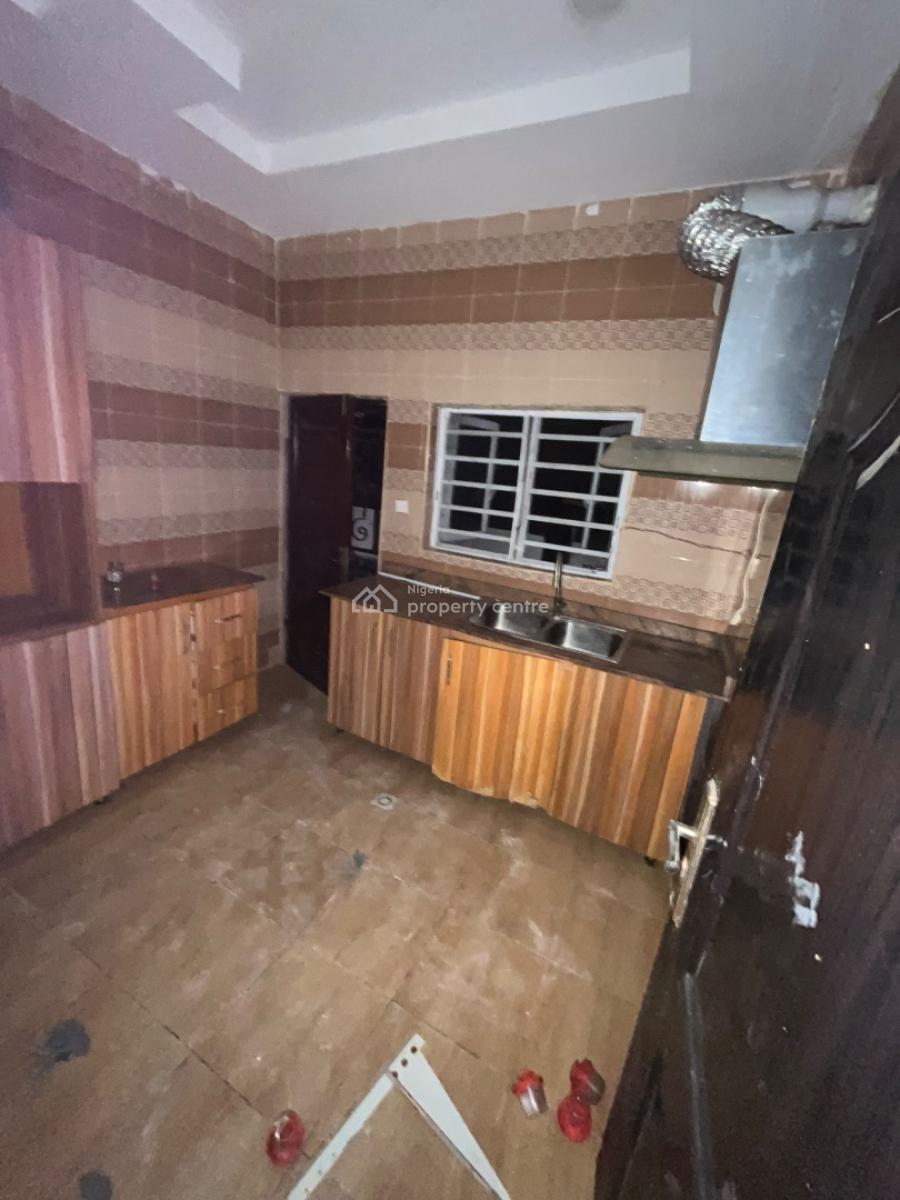 Beautiful Luxury 3 Bedroom Terrace Duplex, Mobil Road Ilaje, Ajah, Lagos, Terraced Duplex for Rent