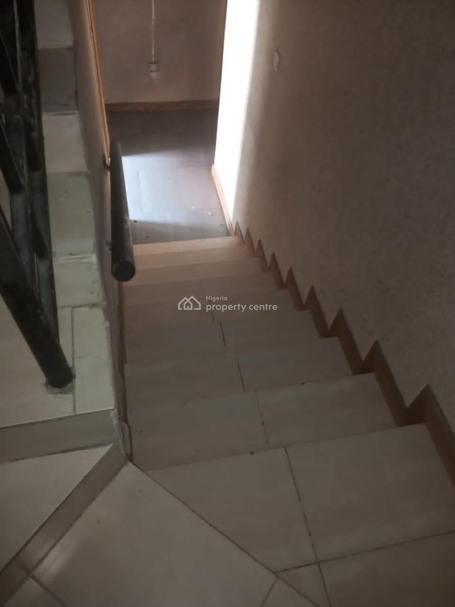 4 Bedroom Luxury Town House, Osapa, Lekki, Lagos, House for Sale