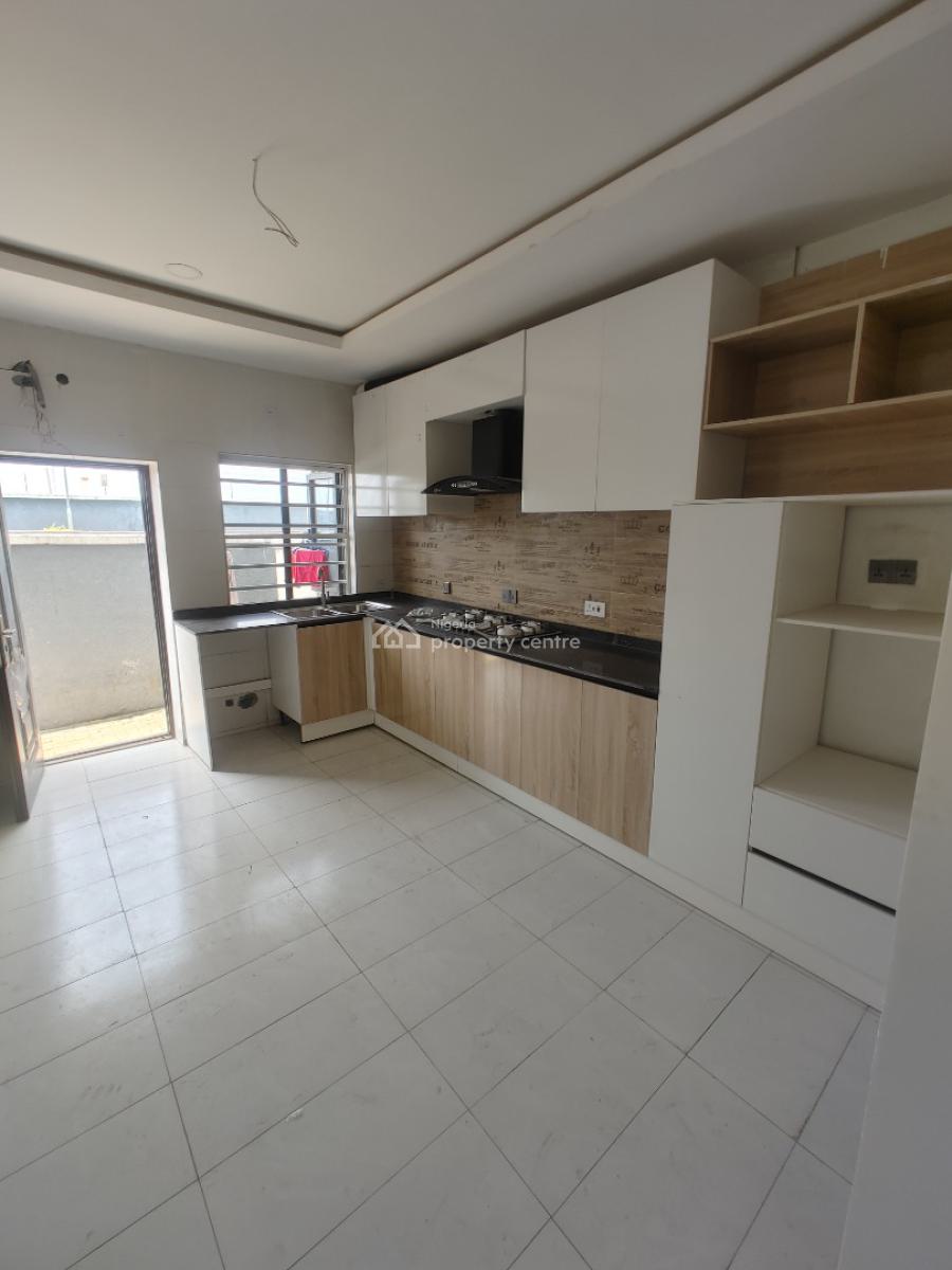 New Spacious 4 Bedroom Terrace Duplex in a Call in Estate with 24hrs L, Abraham Adesanya, Ajah, Lagos, Flat / Apartment for Rent