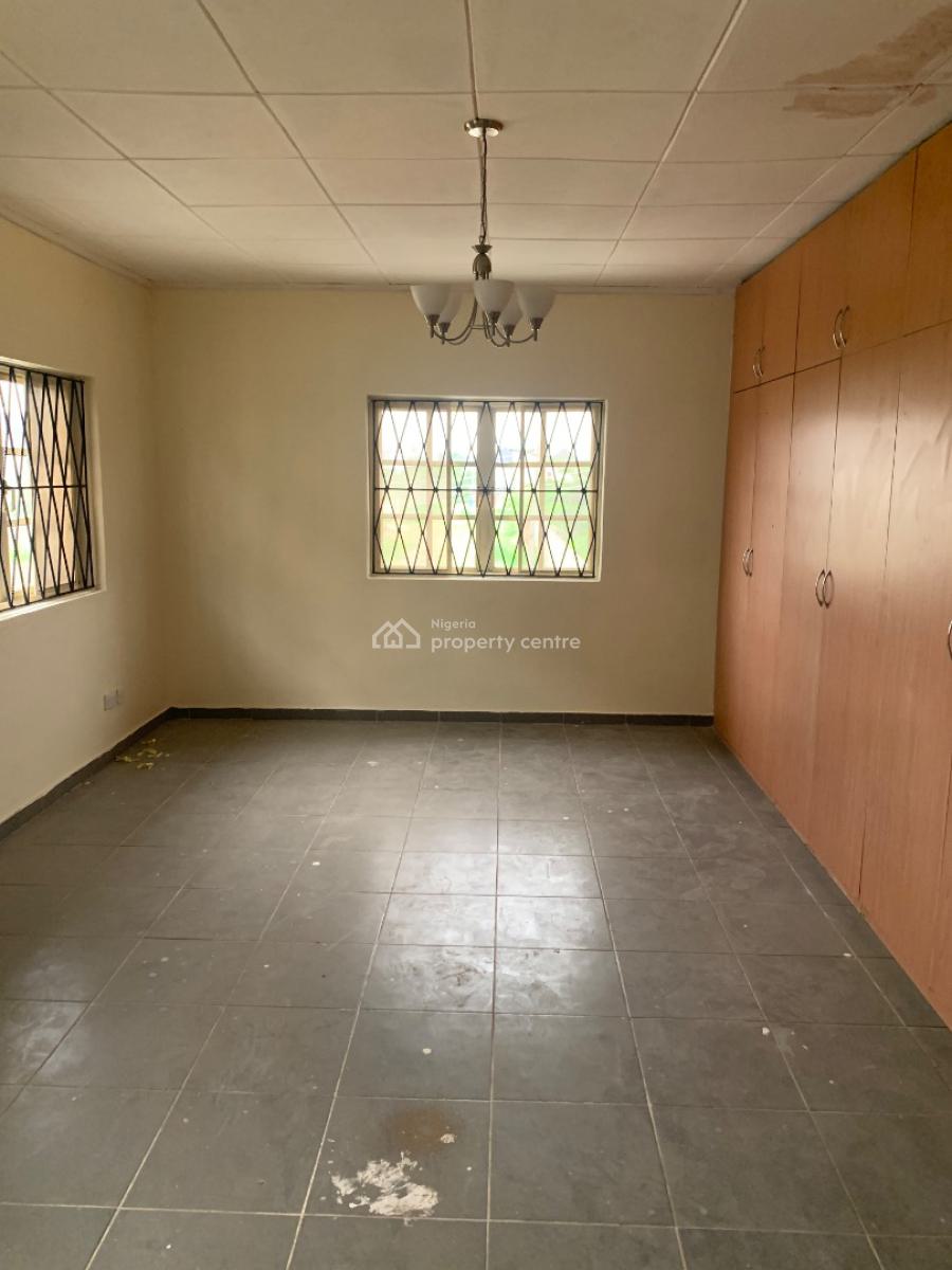 Very Spacious 4bedroom Semi Detached Duplex with 2rooms Bq, Abraham Adesanya, Ajah, Lagos, Semi-detached Duplex for Rent