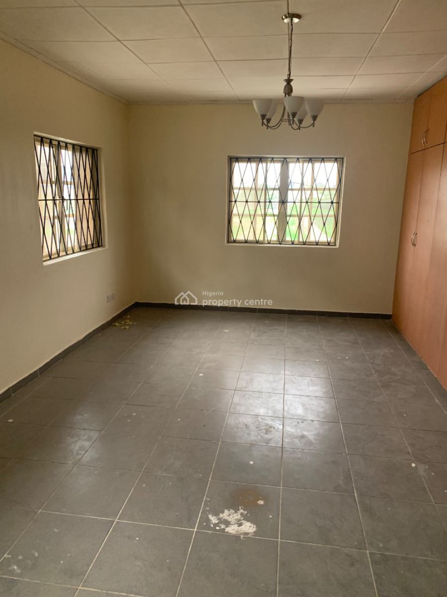 Very Spacious 4bedroom Semi Detached Duplex with 2rooms Bq, Abraham Adesanya, Ajah, Lagos, Semi-detached Duplex for Rent