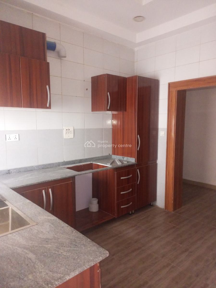 Brand New Neatly Finished Service 3 Bedroom Apartment, Jahi, Abuja, Flat / Apartment for Rent
