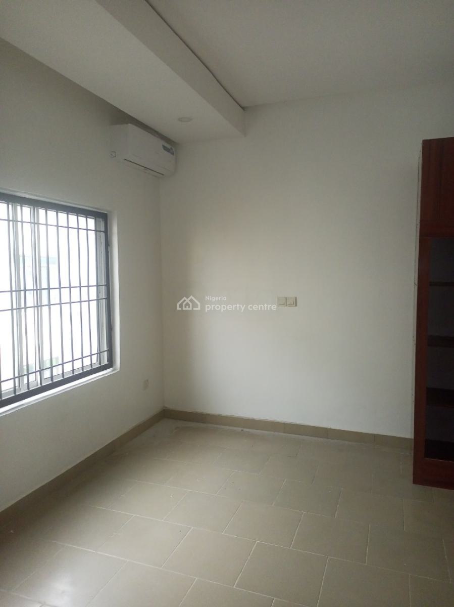 Brand New Neatly Finished Service 3 Bedroom Apartment, Jahi, Abuja, Flat / Apartment for Rent