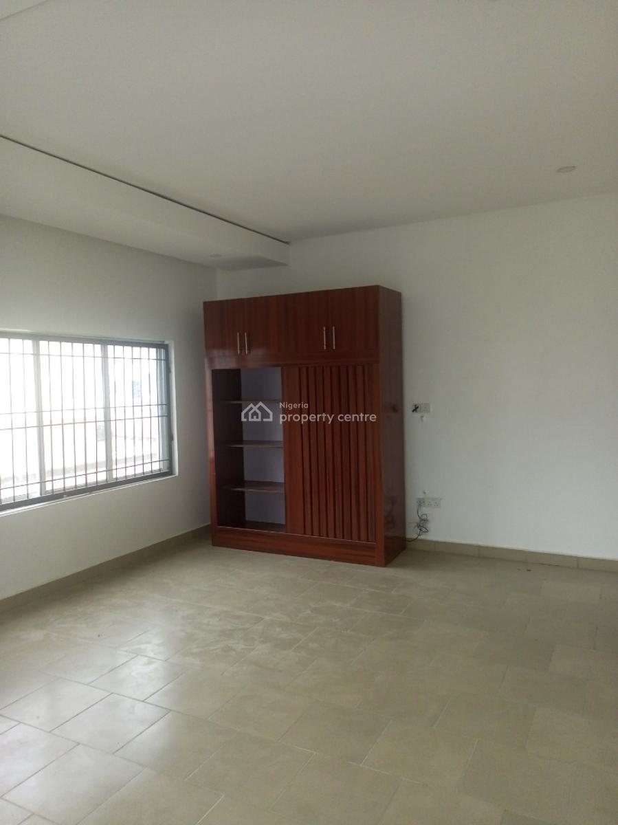 Brand New Neatly Finished Service 3 Bedroom Apartment, Jahi, Abuja, Flat / Apartment for Rent