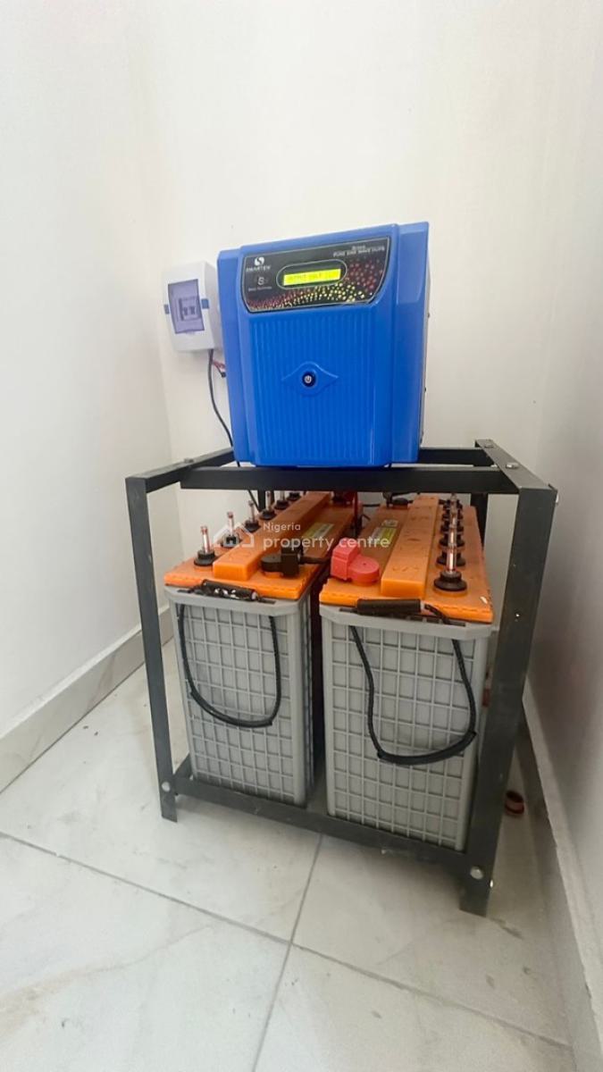 Exquisite 2 Bedroom Apartment with Inverter, Chevron, Lekki, Lagos, Flat / Apartment for Rent
