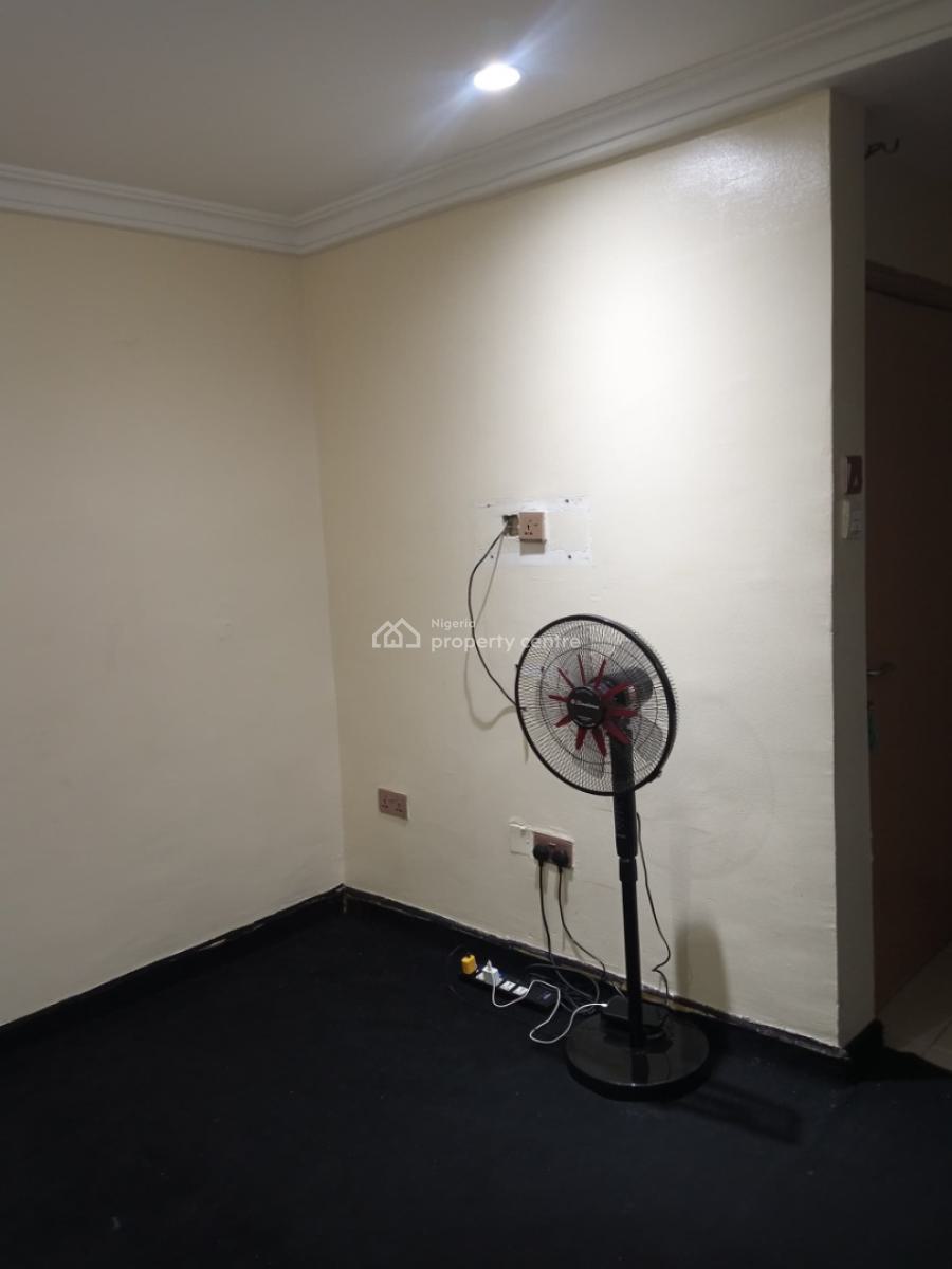Luxury Single Bedroom Self Con Apartment Upstairs, Fully Serviced, No 2 Gemrock Apartment  Gbambala Street, Ikate, Lekki, Lagos, Self Contain (single Rooms) for Rent