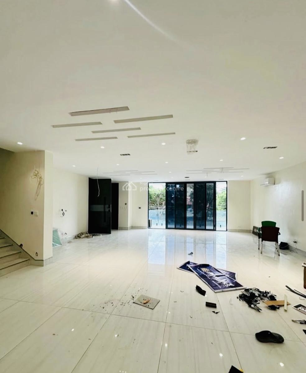 Luxurious and Massive 4 Bedroom Maisonette with Gym,pool & Elevator, Ikoyi, Ikoyi, Lagos, Flat / Apartment for Rent