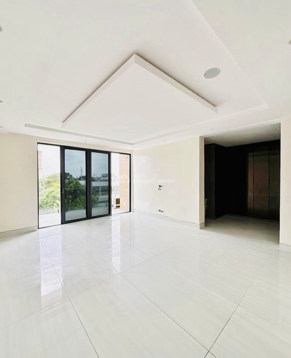 Luxurious and Massive 4 Bedroom Maisonette with Gym,pool & Elevator, Ikoyi, Ikoyi, Lagos, Flat / Apartment for Rent