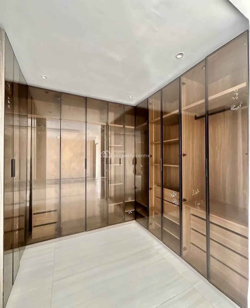 Luxurious and Massive 4 Bedroom Maisonette with Gym,pool & Elevator, Ikoyi, Ikoyi, Lagos, Flat / Apartment for Rent