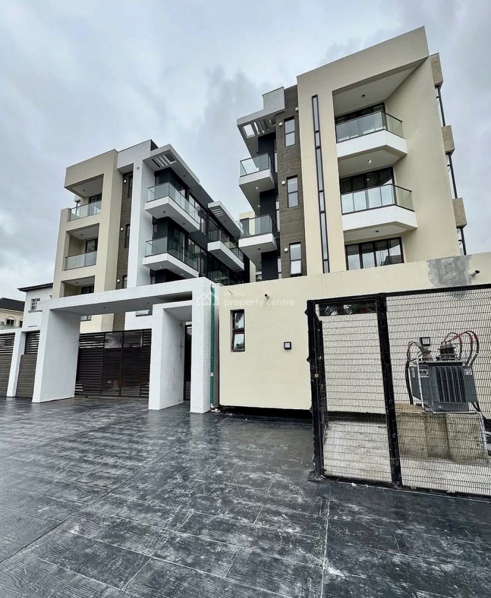 Luxurious 3 Bedroom Apartment with Swimming Pool, Lekki Phase 1, Lekki, Lagos, Flat / Apartment for Rent