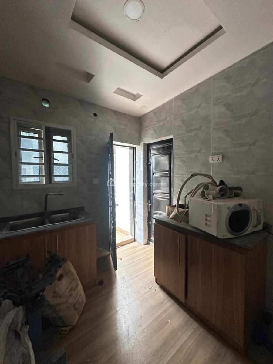 Lovely 3 Bedroom Apartment in a Serene Environment, in a Serene and Secured Area in Surulere, Surulere, Lagos, Block of Flats for Sale