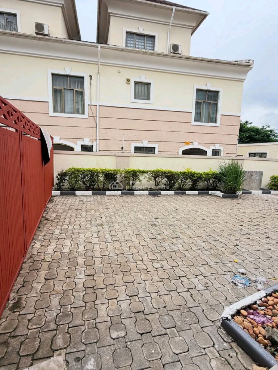 5 Bedrooms Semi Detached Duplex with Bq., Katampe Extension, Katampe, Abuja, Semi-detached Duplex for Rent