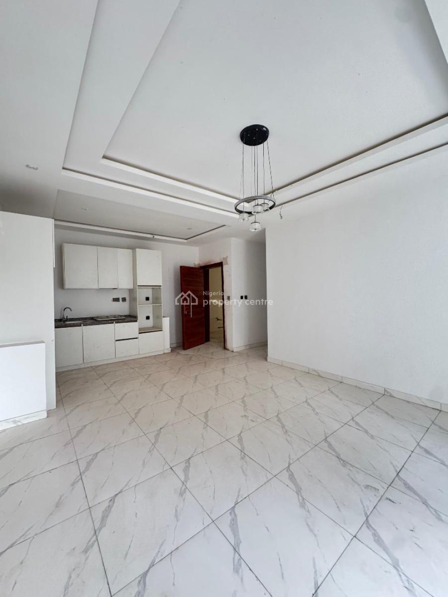 Well Built Stunning  2 Bedroom  Apartments  in a Well Secured Location, Lekki Phase 1, Lekki, Lagos, Flat / Apartment for Sale