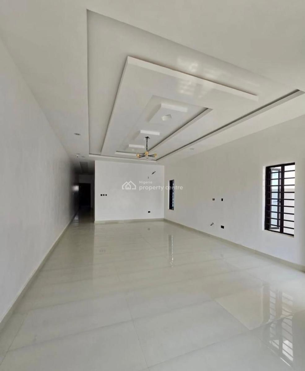 Spacious 4 Bedroom Semi Detached Duplex, Ologolo,lekki, Ologolo, Lekki, Lagos, Semi-detached Duplex for Sale