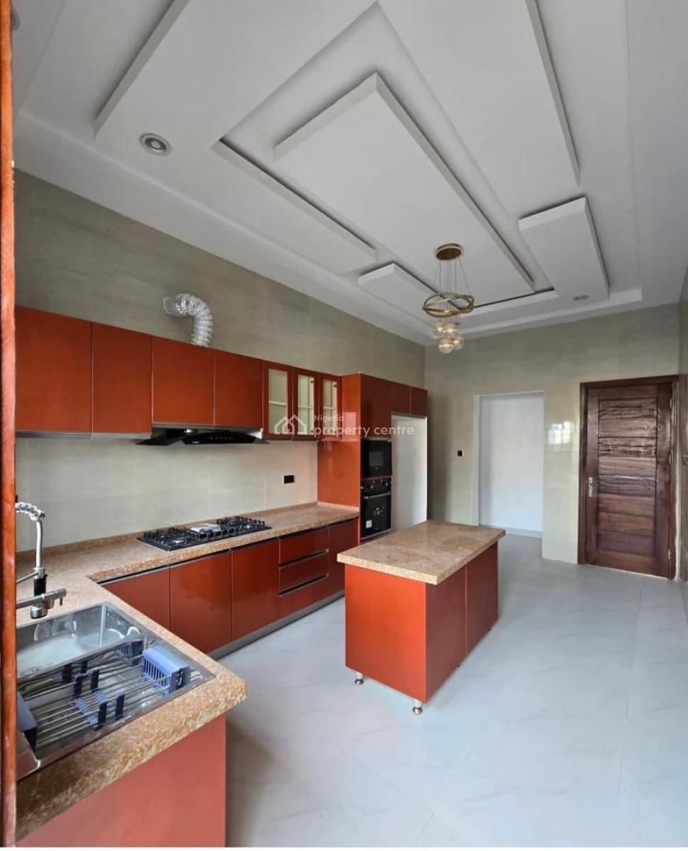 Spacious 4 Bedroom Semi Detached Duplex, Ologolo,lekki, Ologolo, Lekki, Lagos, Semi-detached Duplex for Sale