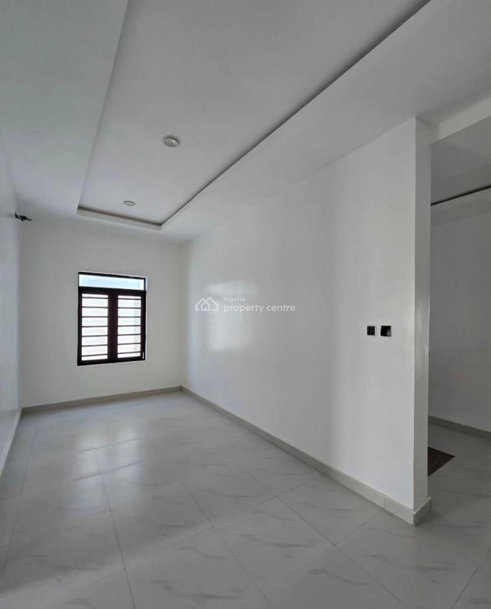 Spacious 4 Bedroom Semi Detached Duplex, Ologolo,lekki, Ologolo, Lekki, Lagos, Semi-detached Duplex for Sale