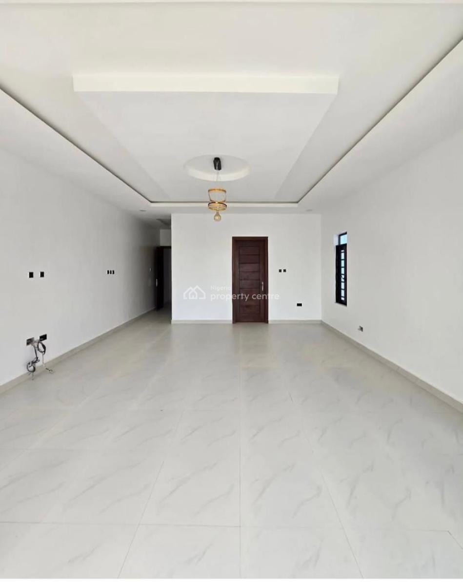 Spacious 4 Bedroom Semi Detached Duplex, Ologolo,lekki, Ologolo, Lekki, Lagos, Semi-detached Duplex for Sale
