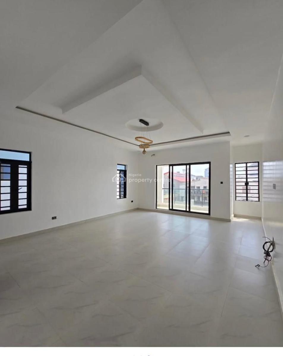 Spacious 4 Bedroom Semi Detached Duplex, Ologolo,lekki, Ologolo, Lekki, Lagos, Semi-detached Duplex for Sale
