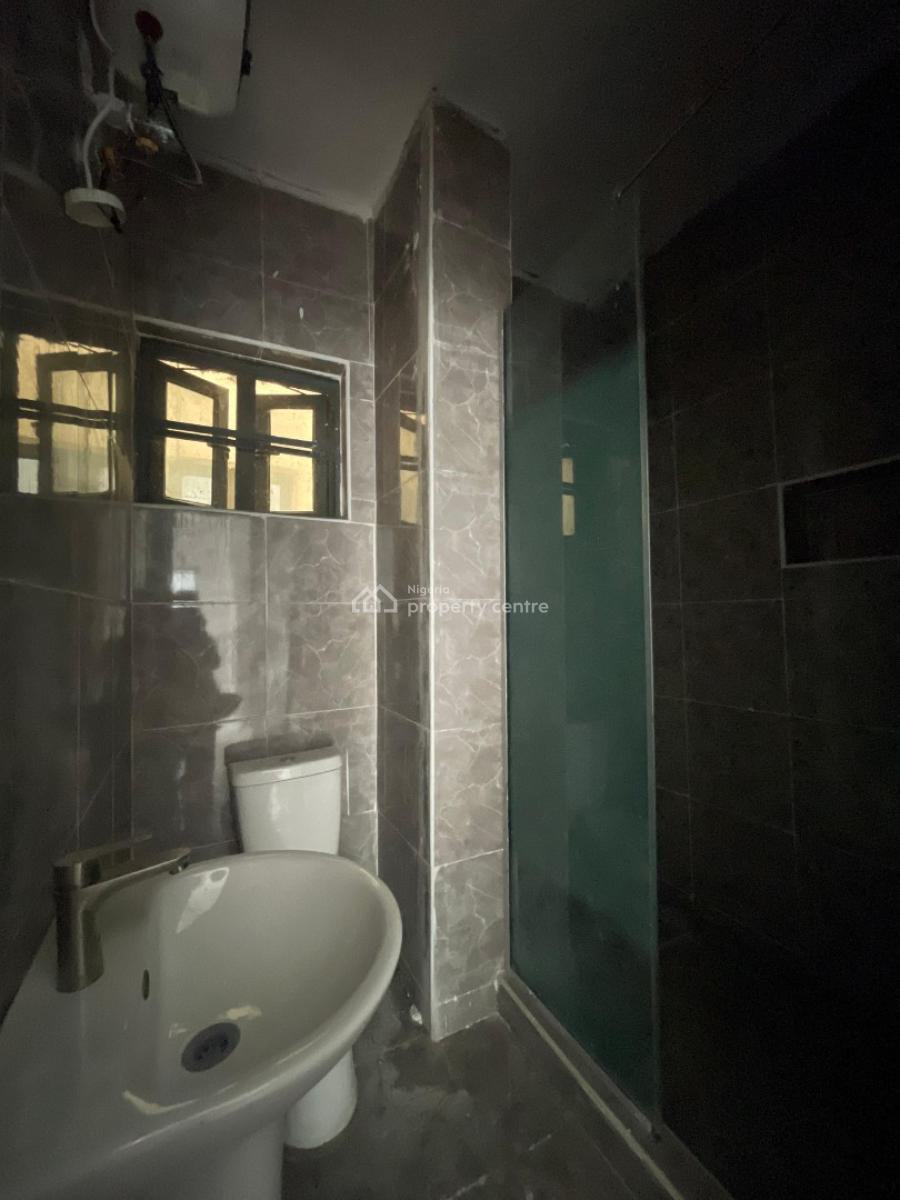 Affordable 2 Bedroom with Pool & Gym for Residential Or Investment, Off Freedom Way, Lekki Phase 1, Lekki, Lagos, Flat / Apartment for Sale