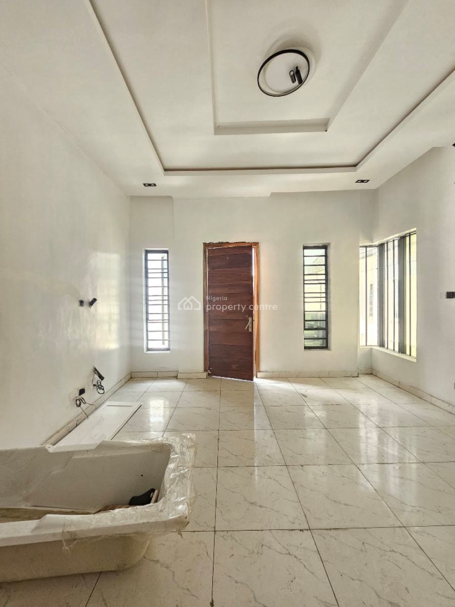 Well-built Spacious 4 Bedroom Semi-detached Duplex with Bq, Orchid Road, Lekki, Lagos, Semi-detached Duplex for Sale