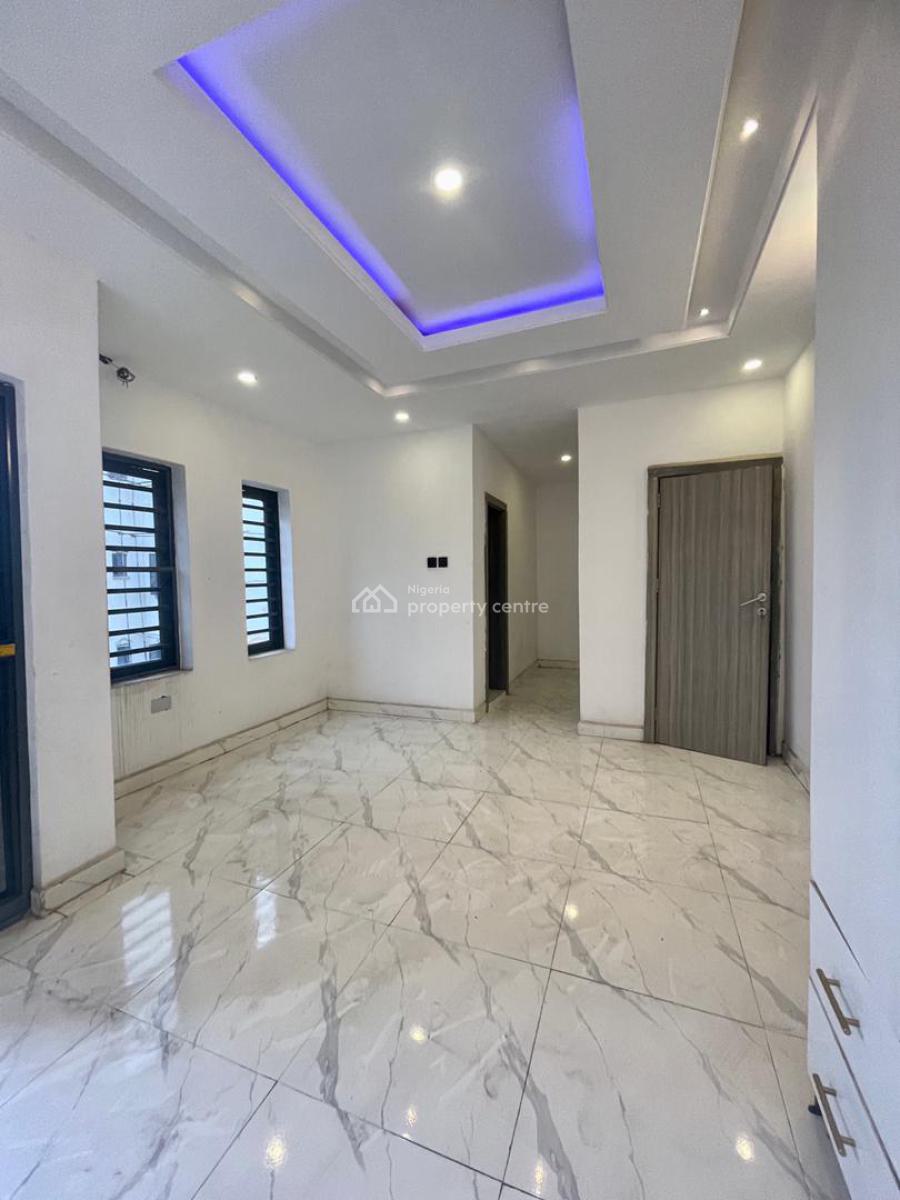 Luxury 3 Bedroom Terrace  Duplex with Bq, Yaba Tech, Yaba, Lagos, Terraced Duplex for Sale