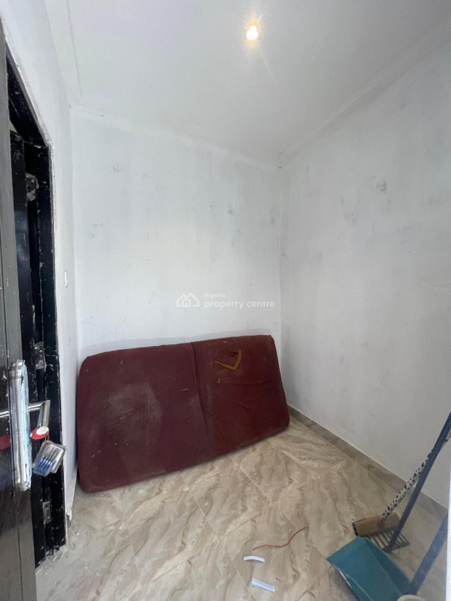 Shared Apartment, Ologolo, Lekki, Lagos, House for Rent