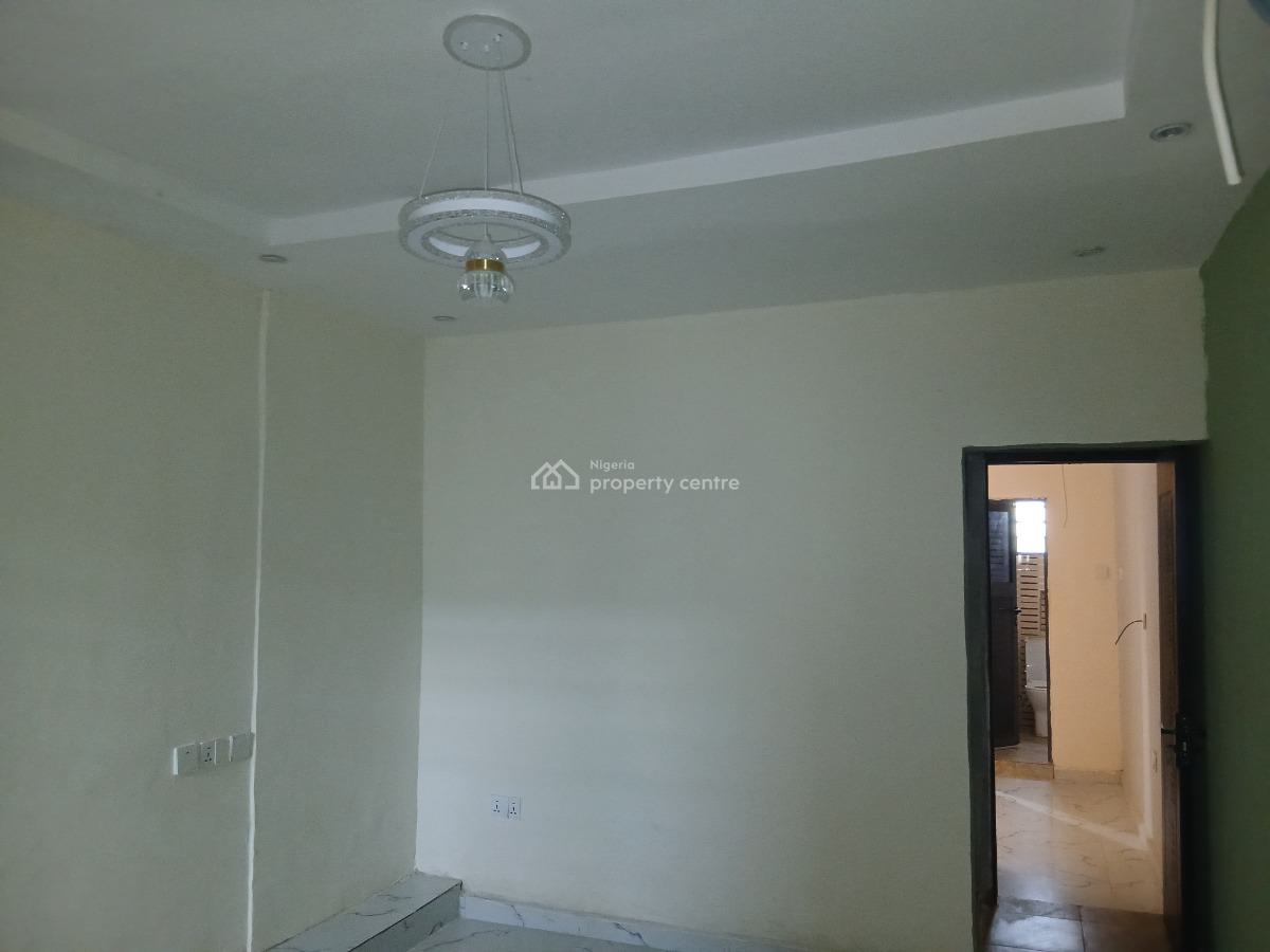a Newly Built Spacious Miniflat, Close to 3rd Mainland Bridge, Ebute Metta East, Yaba, Lagos, Mini Flat (room and Parlour) for Rent