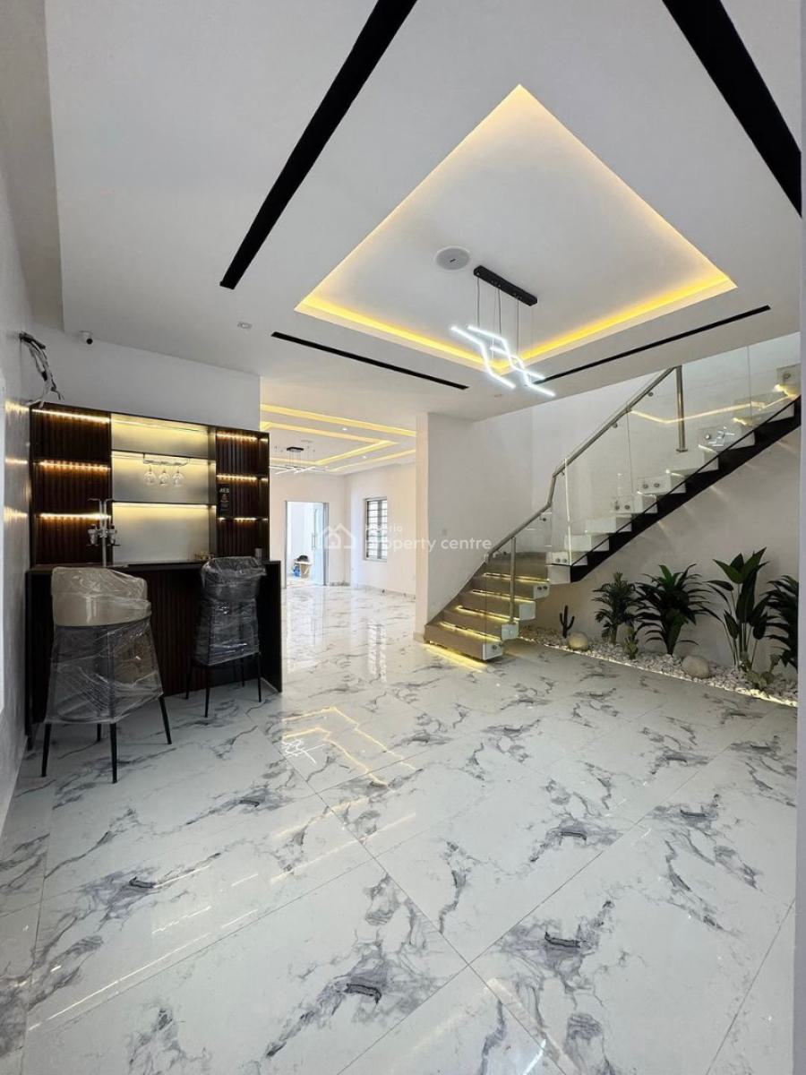 Luxury 5 Bedroom Fully Detached Duplex with Pool , Cinema and Rooftop, Chevron Drive. Located in a Secured and Serene Estate, Lekki, Lagos, Flat / Apartment for Sale