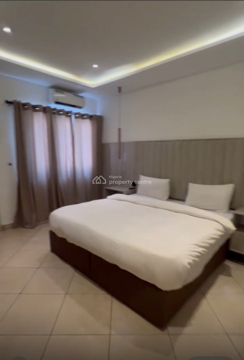 3 Bedrooms, Lekki Phase 1, Lekki, Lagos, Flat / Apartment for Rent