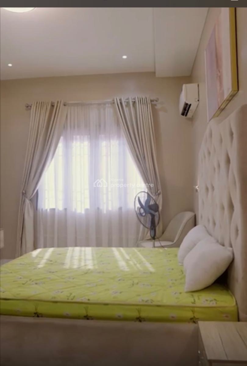 3 Bedrooms, Lekki Phase 1, Lekki, Lagos, Flat / Apartment for Rent