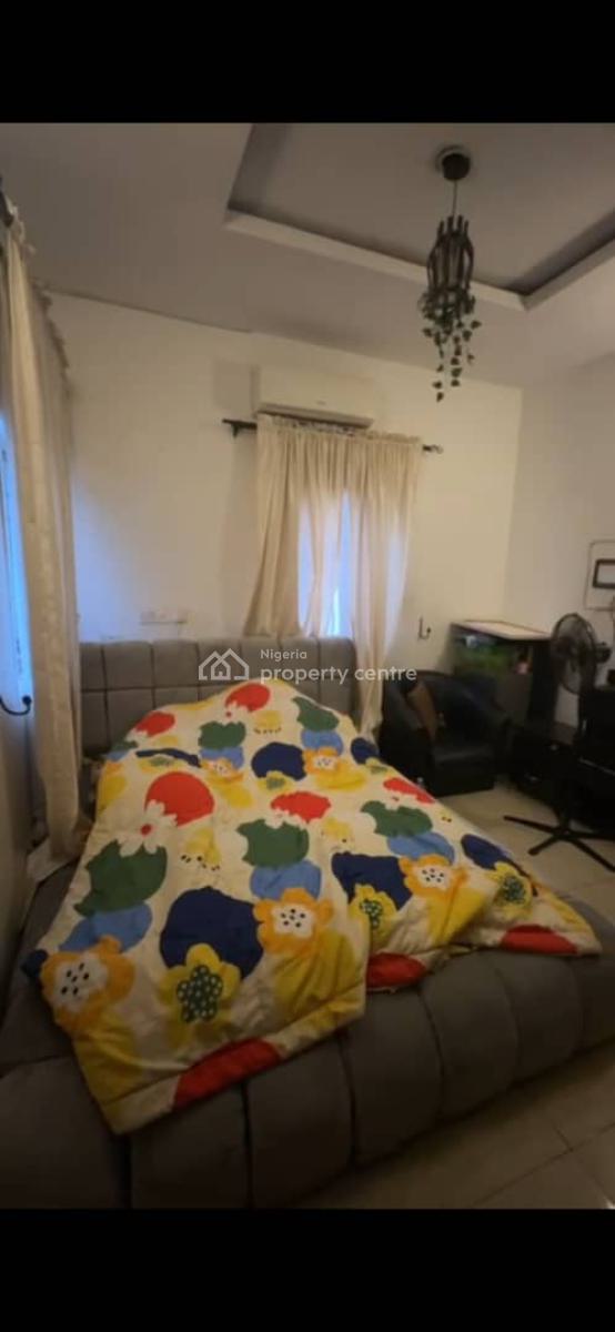 Distress=tastefully Built&spacious 3 Bedrooms Flat Tarred Access Road, By Lifecamp, Jabi, Abuja, Flat / Apartment for Sale