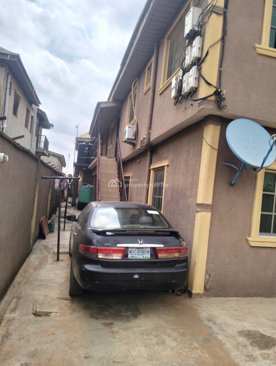 Executive Block of Flats Off Governors Road Ikotun Lagos, Off Governors Road Ikotun Lagos, Ikotun, Lagos, Block of Flats for Sale