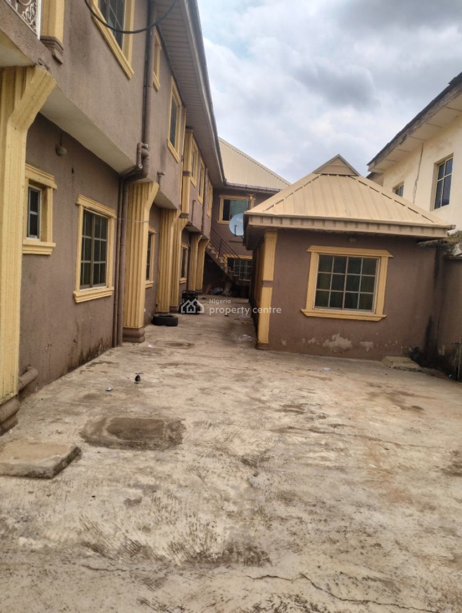 Executive Block of Flats Off Governors Road Ikotun Lagos, Off Governors Road Ikotun Lagos, Ikotun, Lagos, Block of Flats for Sale